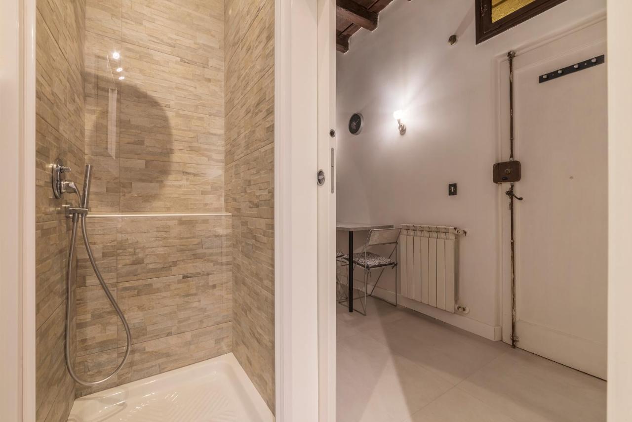 Fori Imperiali Elegant Apartment Roma Exterior foto